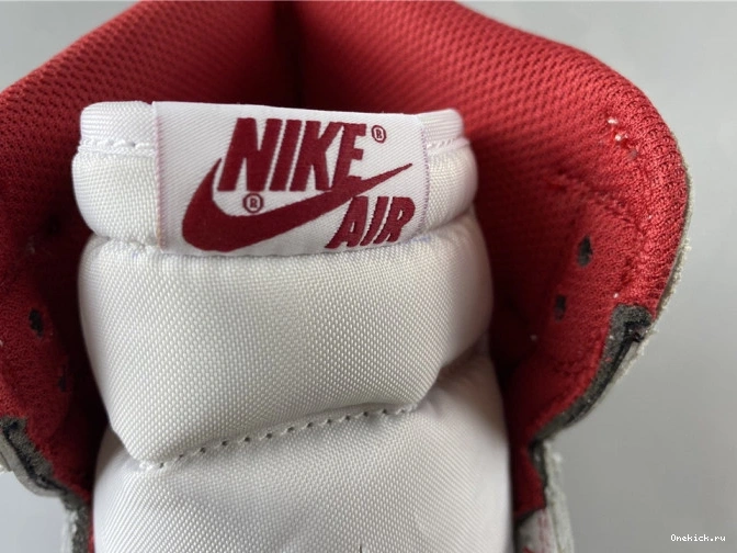 One Kick Red Air 555088-103 Jordan 1 Metallic Retro (2017) 0806